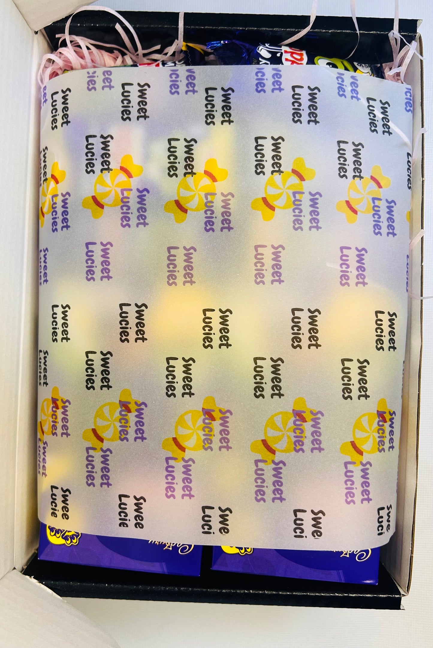 Mini Eggs Mega Gift Box With Easter Eggs